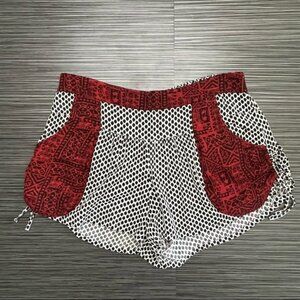 Free People Shorts - White/Black/Red Size M